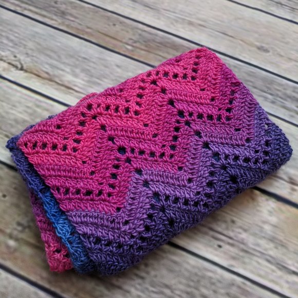 Wool Scarf in Hot Pink, Blue and Purple Chevron - Picture 3 of 5